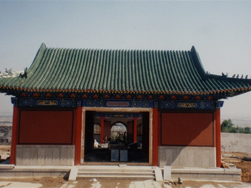 章丘圣景鎮(zhèn)景區(qū)廟門
